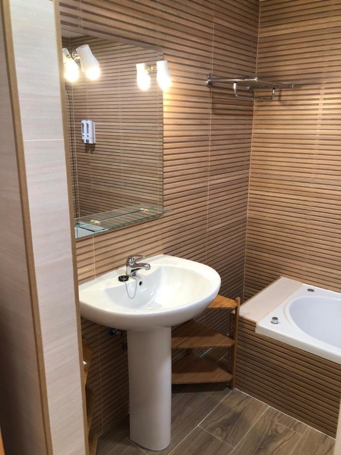 Faro12 Playa & Piscina & Parking Privado Appartement Benalmádena Buitenkant foto