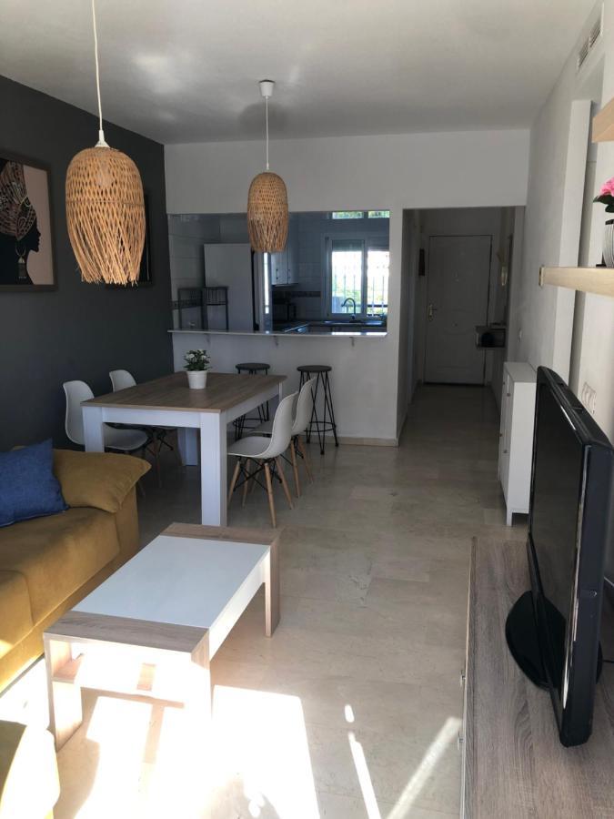 Faro12 Playa & Piscina & Parking Privado Appartement Benalmádena Buitenkant foto